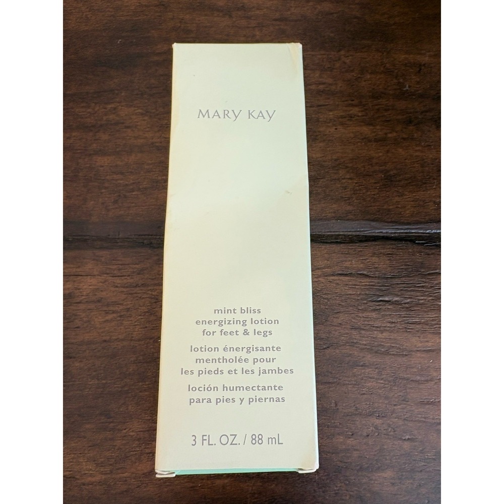 Mary Kay Mint Bliss Energizing Lotion for Feet and Legs - 3 Fl. Oz.